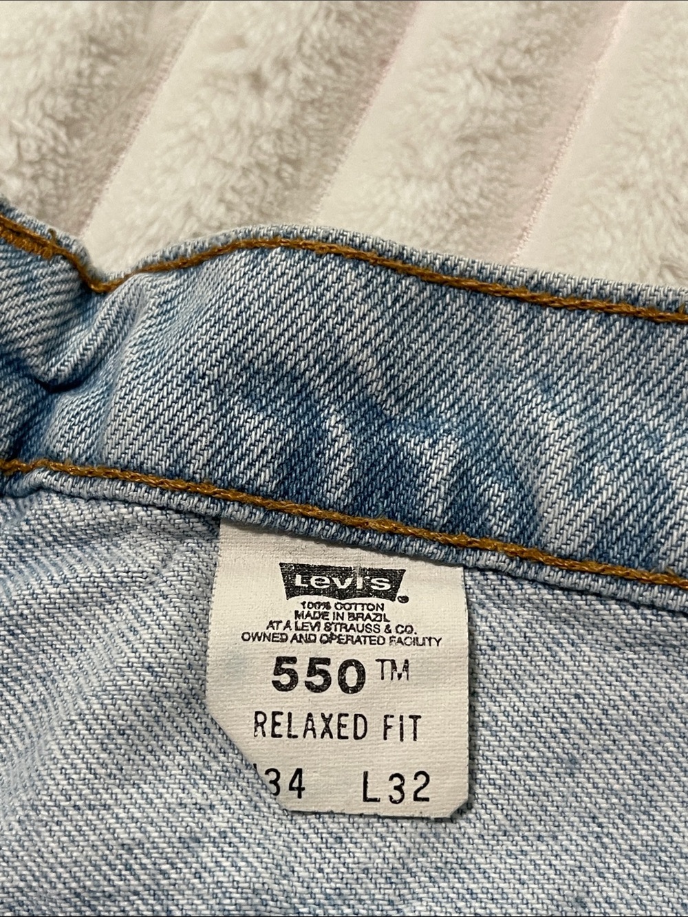 Levi's 550 Vintage Orange Tag Light Blue Straight Jeans | Size 34 - Picture 6 of 14